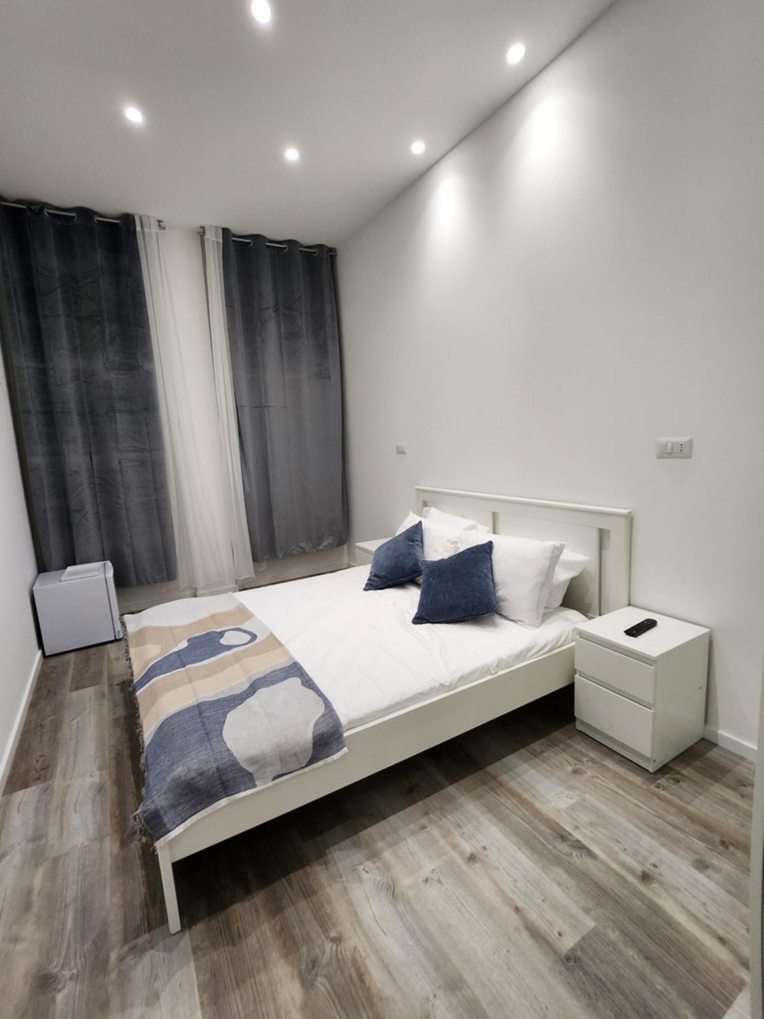 Double Room Private Bathroom