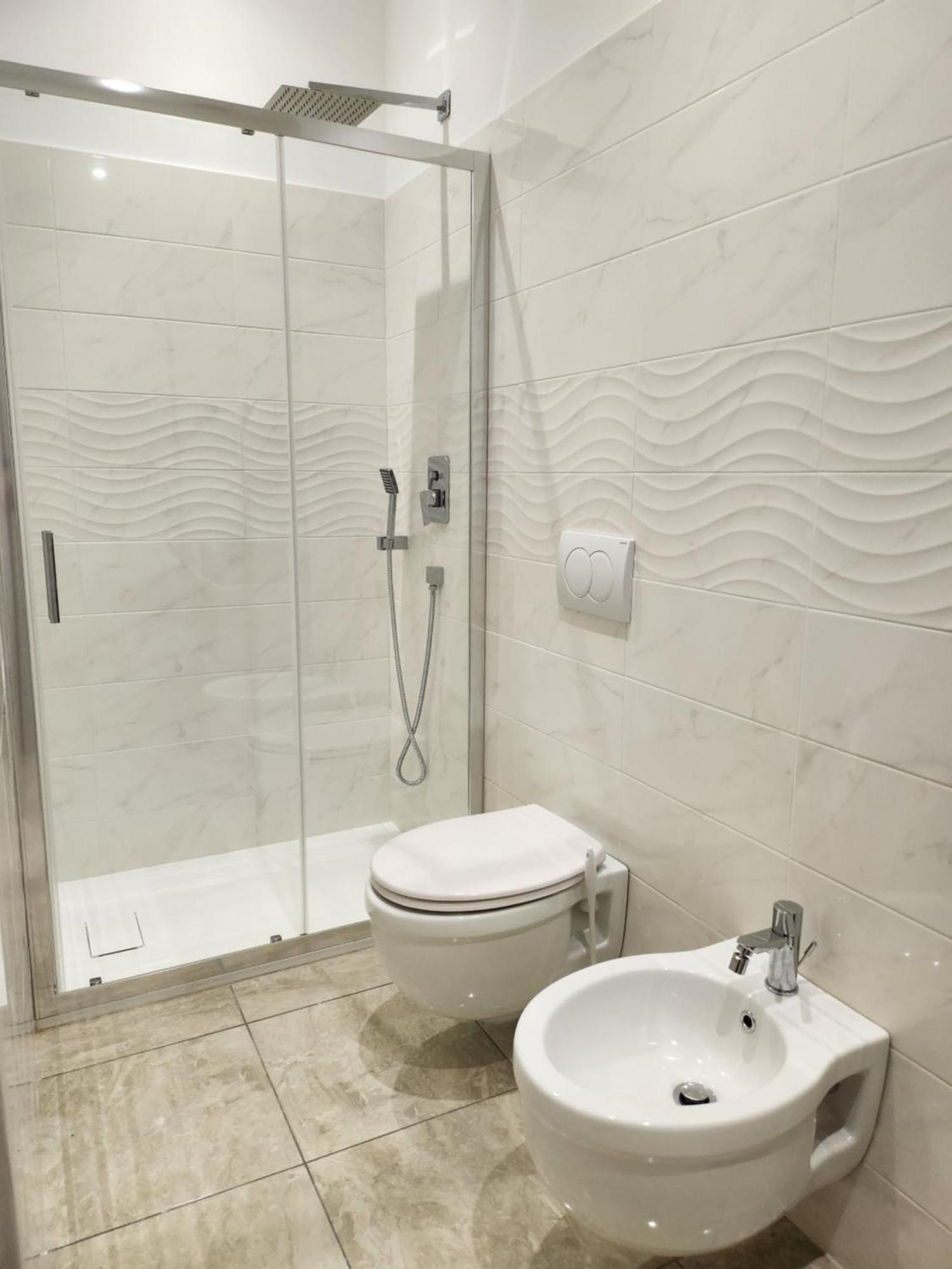 Double Room Private Bathroom